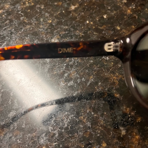 Diff Sunglasses - Picture 2 of 4